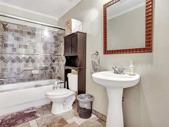 5th image of 13710 Kensington Pl