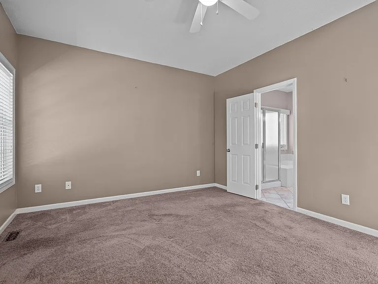 2400 Buckwater Ct — Photo 29