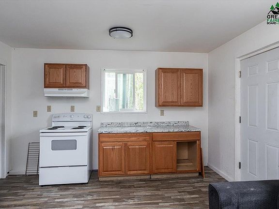 5th image of 1283 Loon Ln