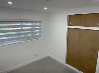 5431 W 8th Ct, Hialeah, FL 33012