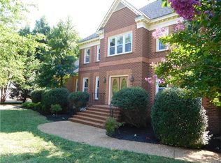 12704 Hogans Aly, Chester, VA 23836