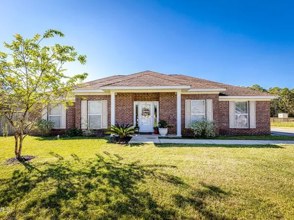 14905 Nassau Dr, Biloxi, MS 39532