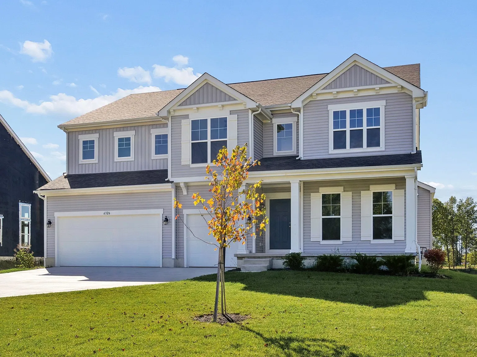 5 bed, 3.5 bath, 3399 sqft, $3,999 — Photo 4