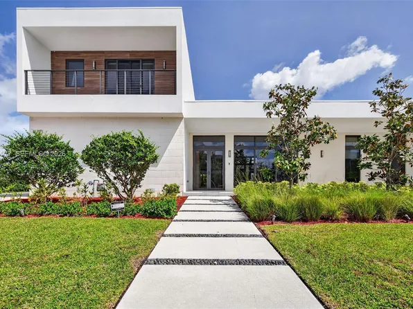 16709 Botaniko Dr N, Fort Lauderdale, FL 33326