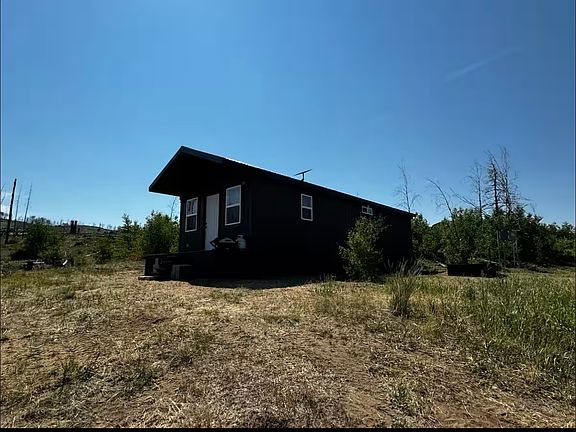 5th image of 74 Skyline Dr