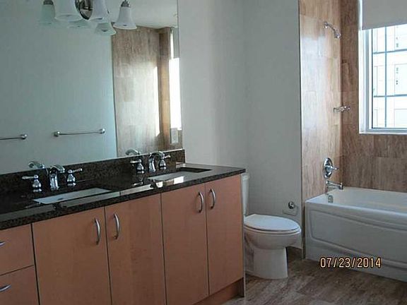 4th image of 300 Biscayne Blvd #3316