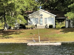 2437 Bayview Rd, Bath, NC 27808