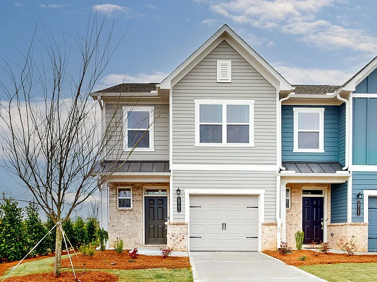 Quinn Residences at Covington Town Center — Photo 3