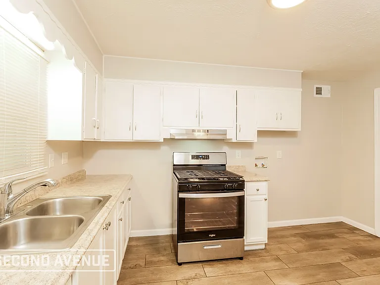 7240 Agnes Ave — Photo 6