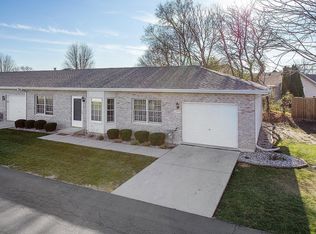 2090 Susanna Way, Crest Hill, IL 60403