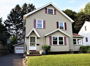 300 Brockley Rd, Rochester, NY 14609