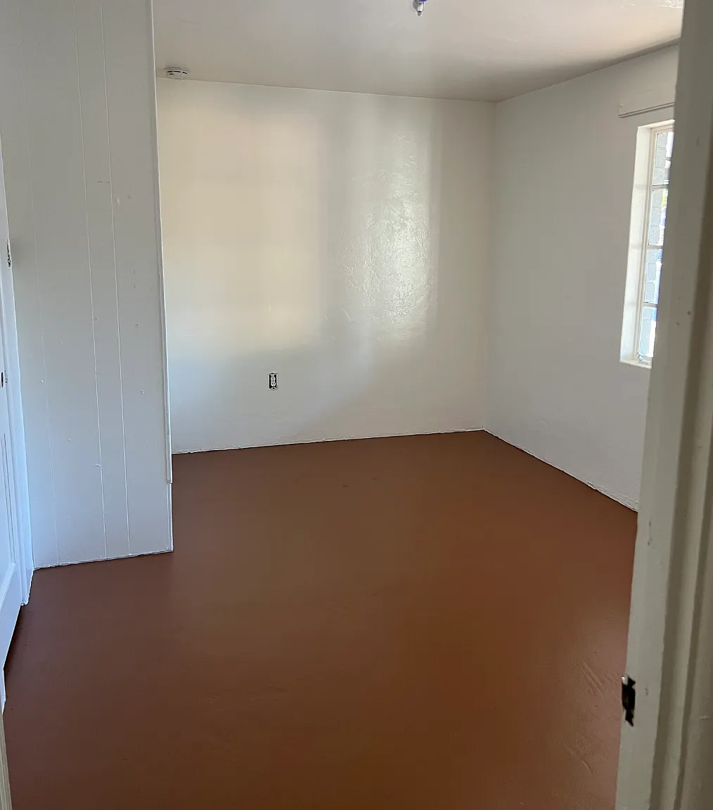 2 bed, 1100 sqft, $1,200 — Photo 1