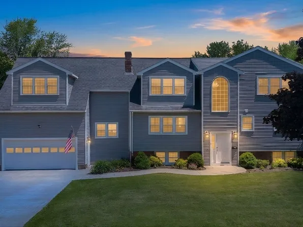 7 Eaton Dr, Hudson, MA 01749