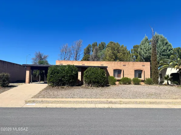 1540 S Santa Belia, Green Valley, AZ 85614