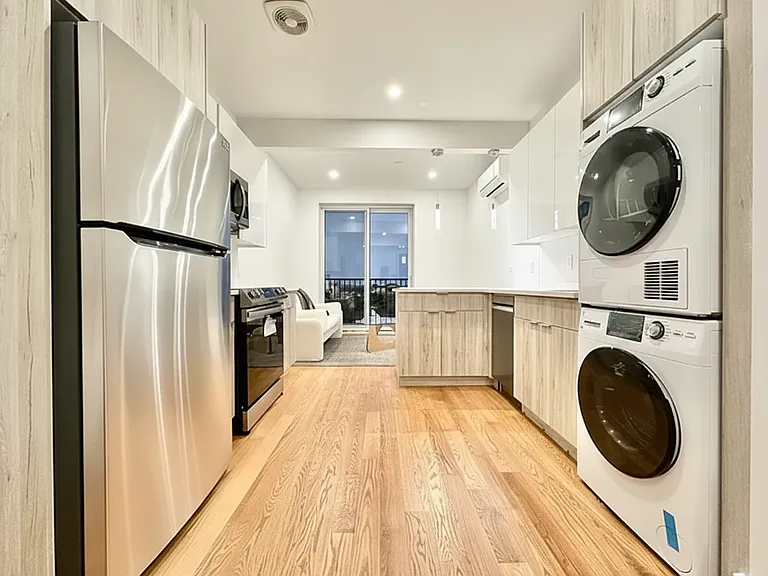 1644 New York Ave #3D — Photo 6