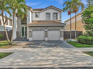 11247 NW 47th Ln, Doral, FL 33178