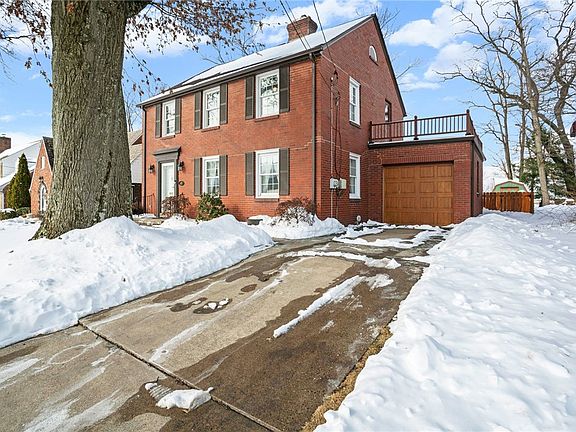 2nd image of 49 Pocono Dr