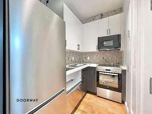 4th image of 687A 5th Ave #2B