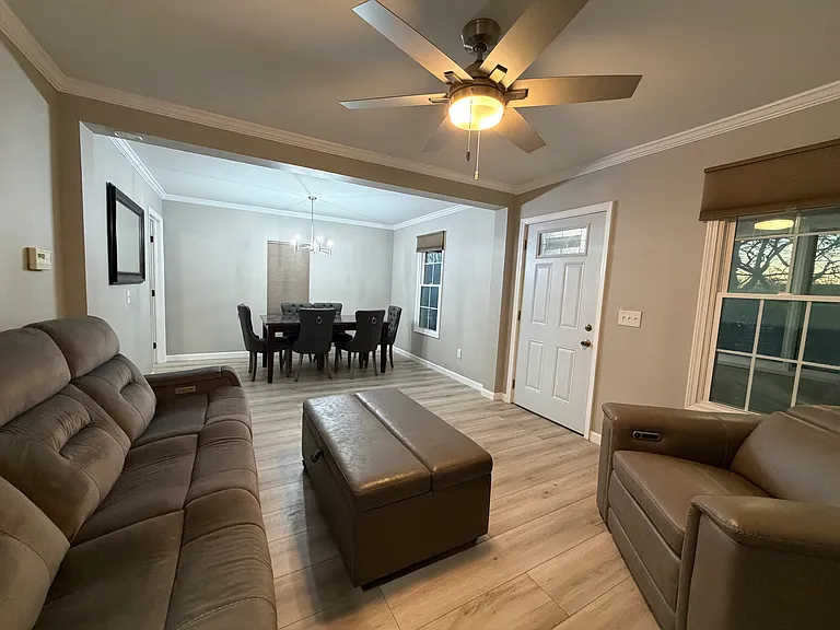 156 E Henrietta Rd — Photo 1