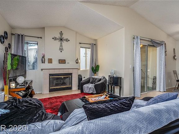 2nd image of 7821 Tenshaw Ave APT 204