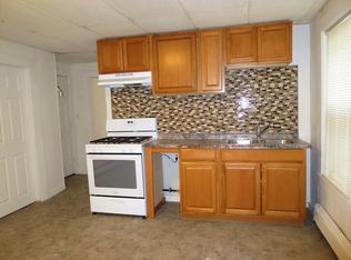 19 Butterfield St #1, Lowell, MA 01854