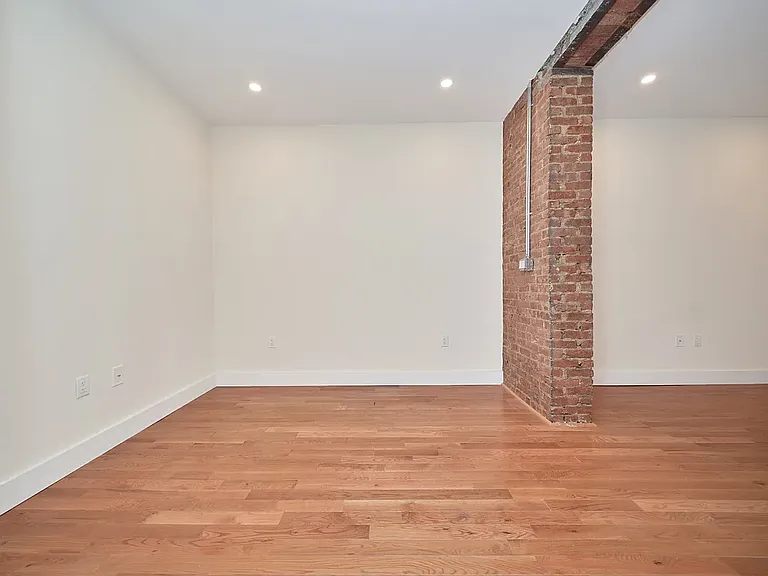 1590 Amsterdam Ave #23N — Photo 6