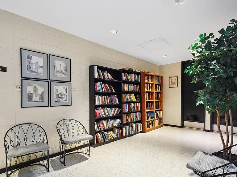 1310 N Ritchie Ct #6D — Photo 25