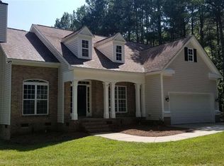 110 Exeter Dr, Zebulon, NC 27597