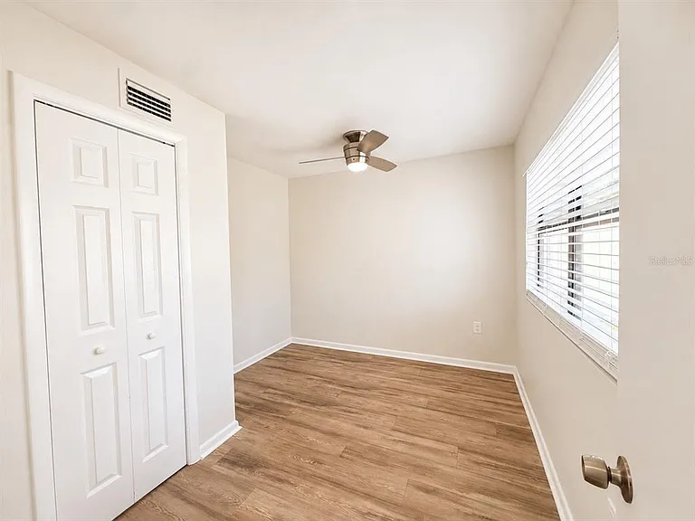 7301 N Dartmouth Ave — Photo 4