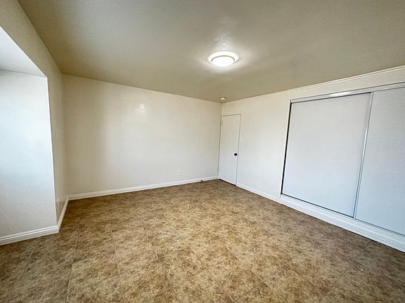 5th image of 227 E Budd St