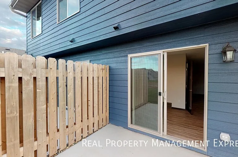 9422 W Gert St — Photo 14