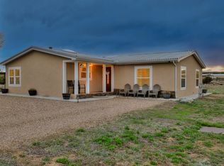 3 Los Chavez Rd, Edgewood, NM 87015