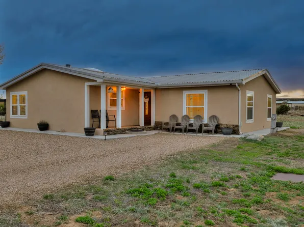 3 Los Chavez Rd, Edgewood, NM 87015
