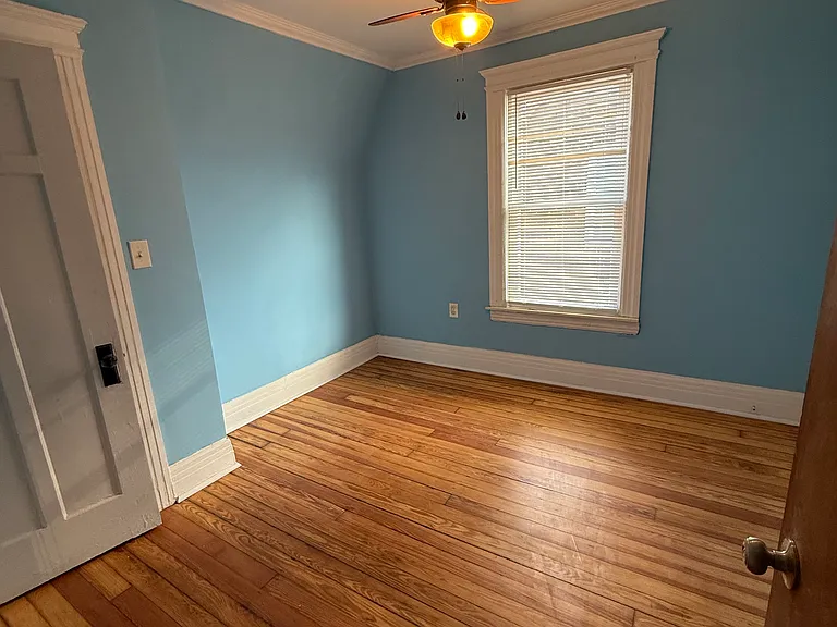 713 Clairmount Ave — Photo 9