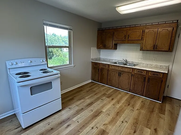 6741 Ringgold Rd — Photo 9