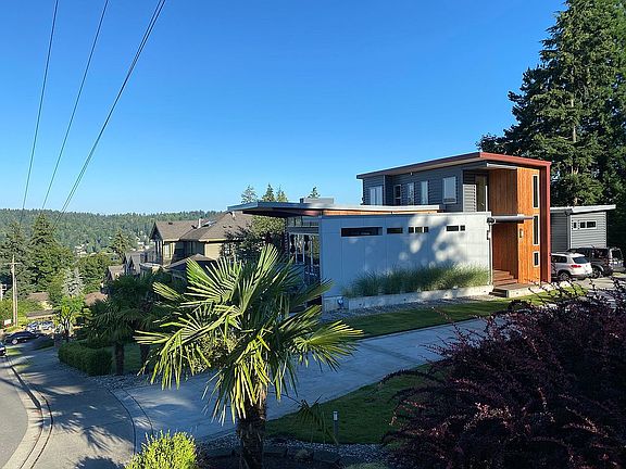 4th image of 6639 112th Ave SE