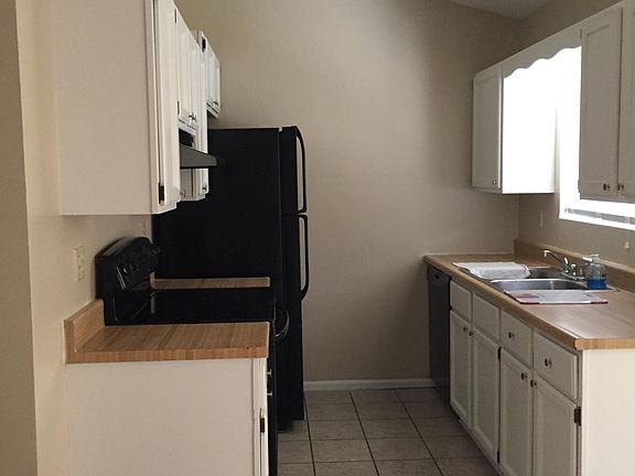 Kitchen with all appliances included