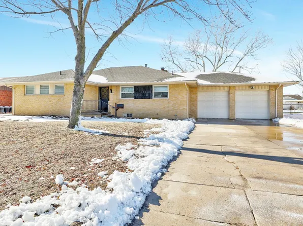 1633 N Charles St, Wichita, KS 67203