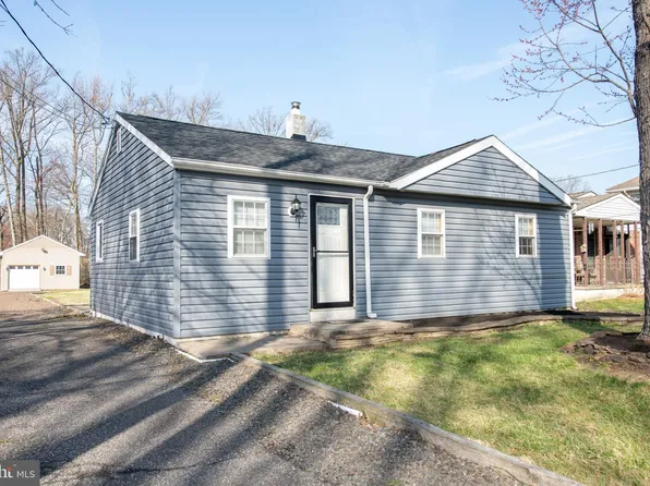 1246 Lavender Rd, Bensalem, PA 19020