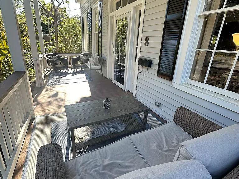 8 Warren St — Photo 25