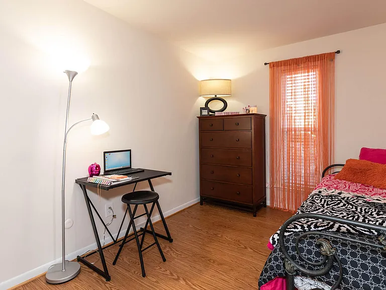 Mariner's Cove Apartment Homes — Photo 14