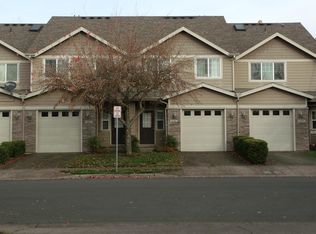 9251 SW Tanoak Ln, Tualatin, OR 97062