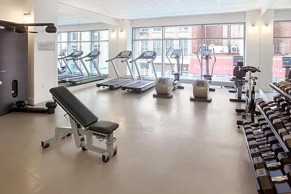 Sold by Taylor Real Estate Group, LLC | media 29