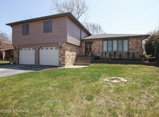 5107 Thomas Dr, Richton Park, IL 60471