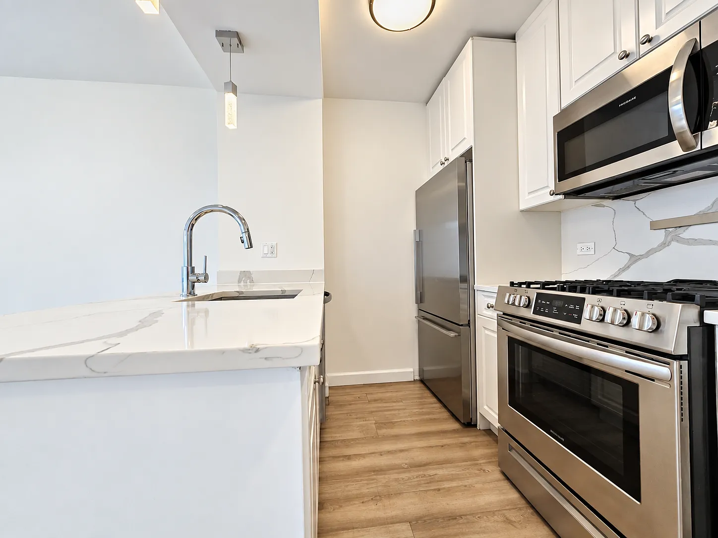 1735 York Avenue — Photo 3