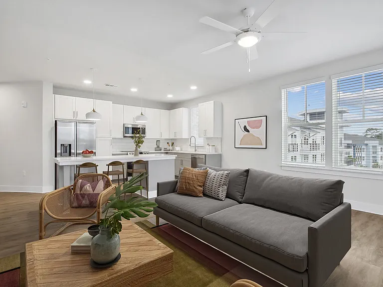 NOVEL Parkway by Crescent Communities — Photo 72