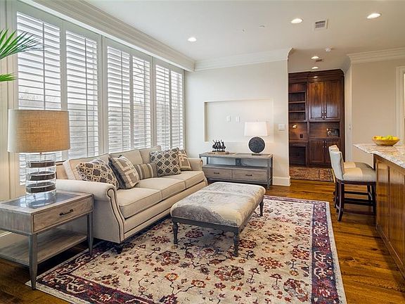 4th image of 3510 Turtle Creek Blvd APT 4C