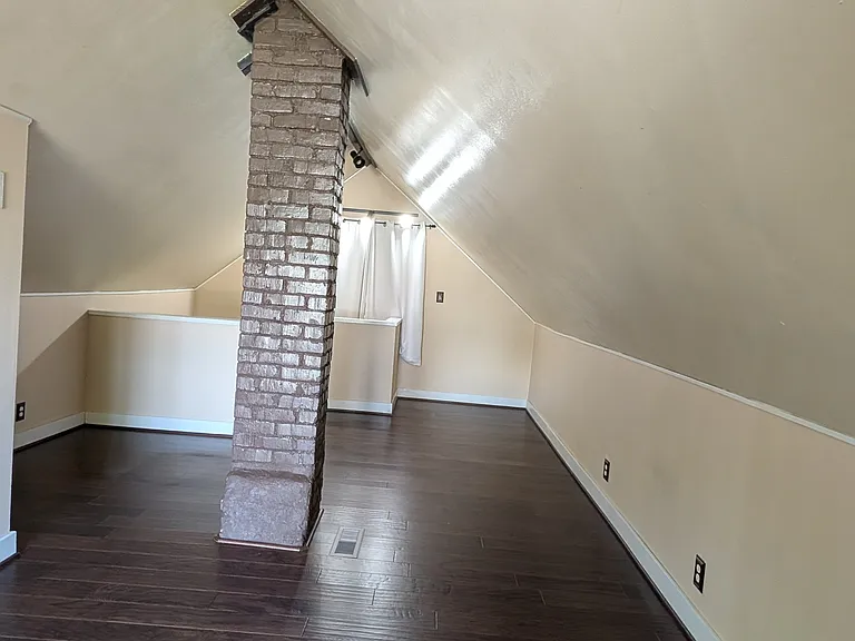 4117 S Grand Blvd — Photo 29