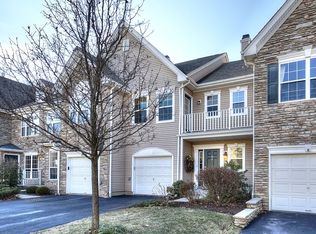 11 Battalion Dr, Basking Ridge, NJ 07920