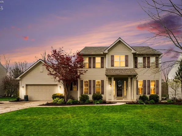 1023 Coopers Run, Amherst, OH 44001